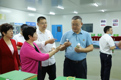湖南科技學院博士教授團入企“把脈”，為地方經濟注入“智造”新動能
